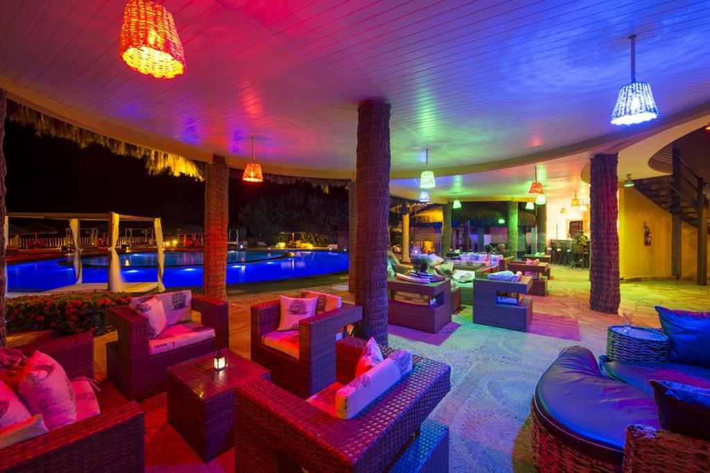 Long Beach Canoa Quebrada Exterior photo