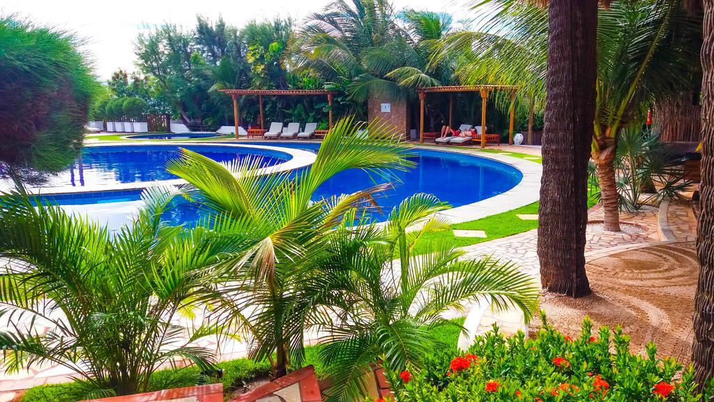Long Beach Canoa Quebrada Exterior photo
